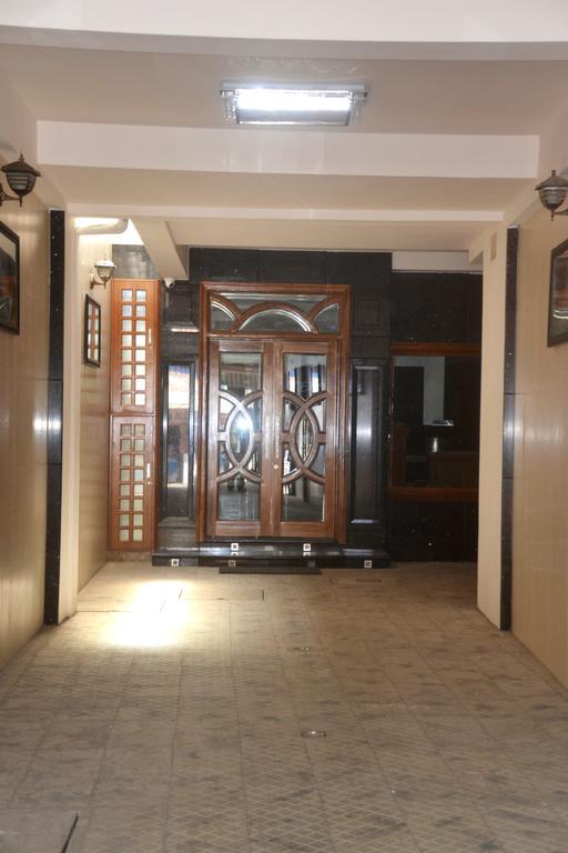 Peace Inn Chennai Extérieur photo