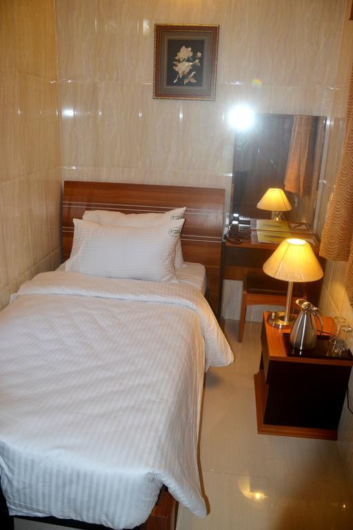 Peace Inn Chennai Extérieur photo