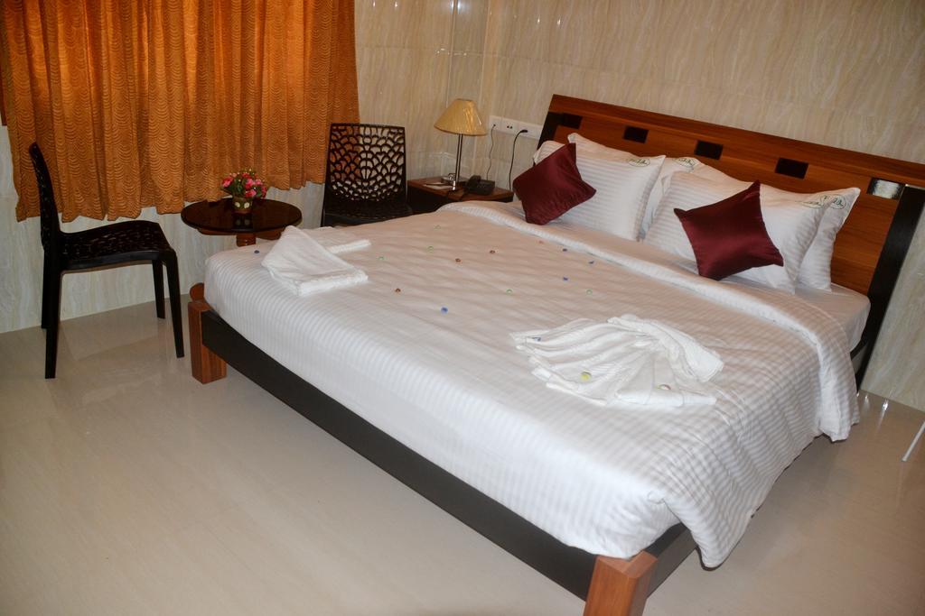 Peace Inn Chennai Extérieur photo