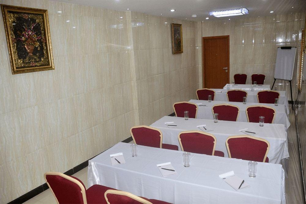 Peace Inn Chennai Extérieur photo
